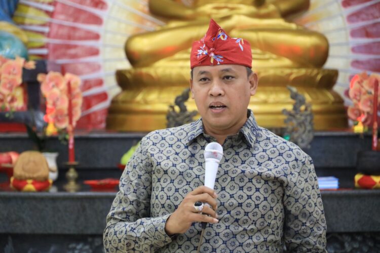 Sambut Kedatangan Bhikkhu Thudong, Plt. Wali Kota Bekasi Beri Apresiasi dan Dukungan